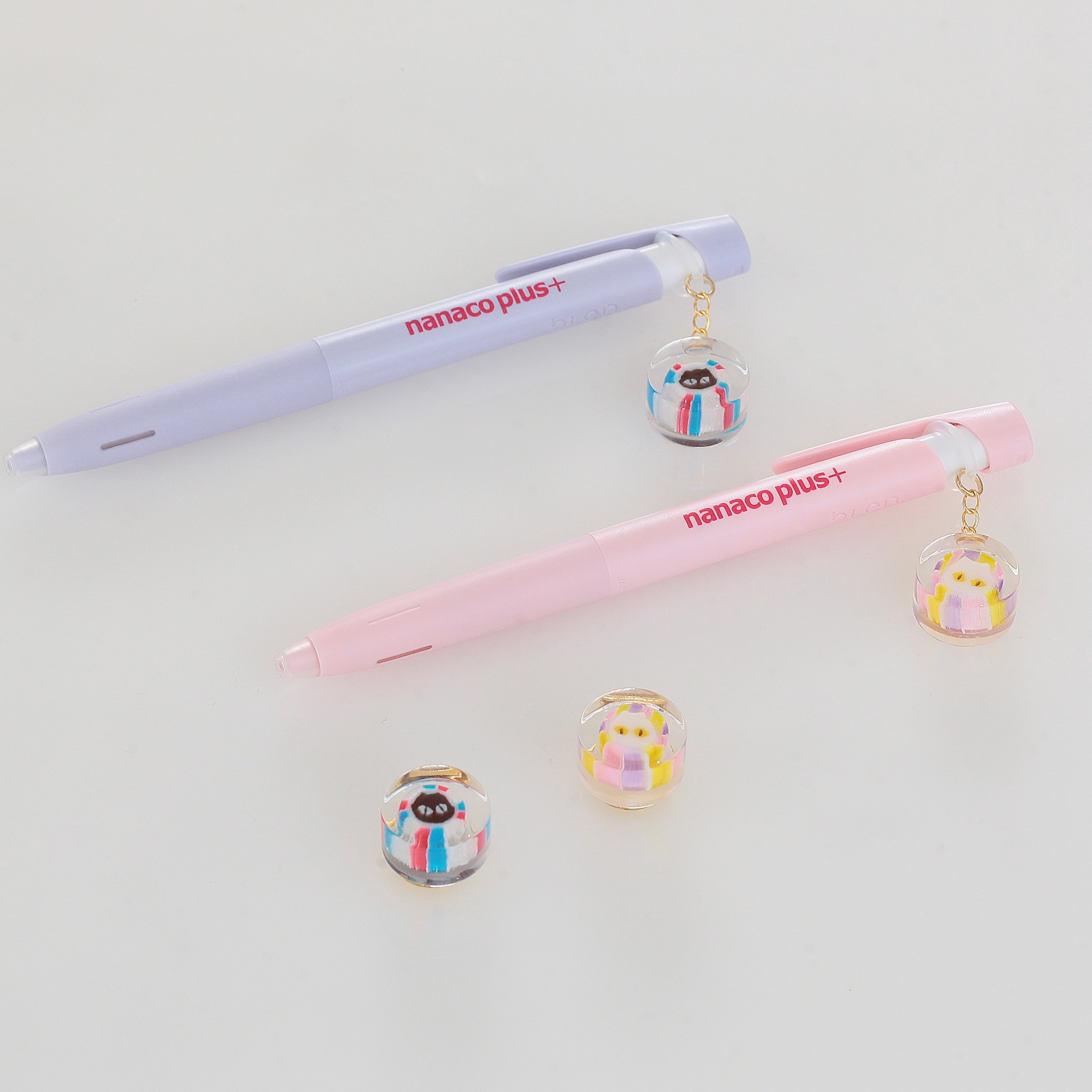 【新商品】2月23日発売!! 飴のマーカー付ボールペン しろねこ くろねこ マグネットバッジ しろねこ くろねこ